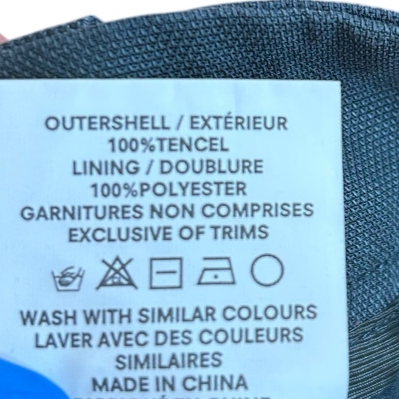 Frank & Oak High Waisted Tencel Shorts- Size 2 - Picture 12 of 12